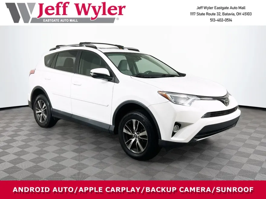 2018 Toyota RAV4 XLE photo 1