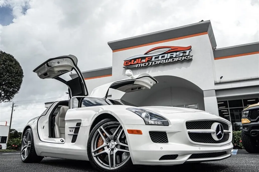 2012 Mercedes Benz SLS AMG photo 1