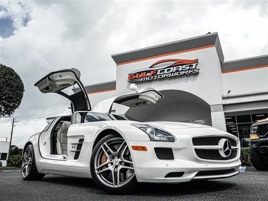 2012 Mercedes Benz SLS AMG photo 1