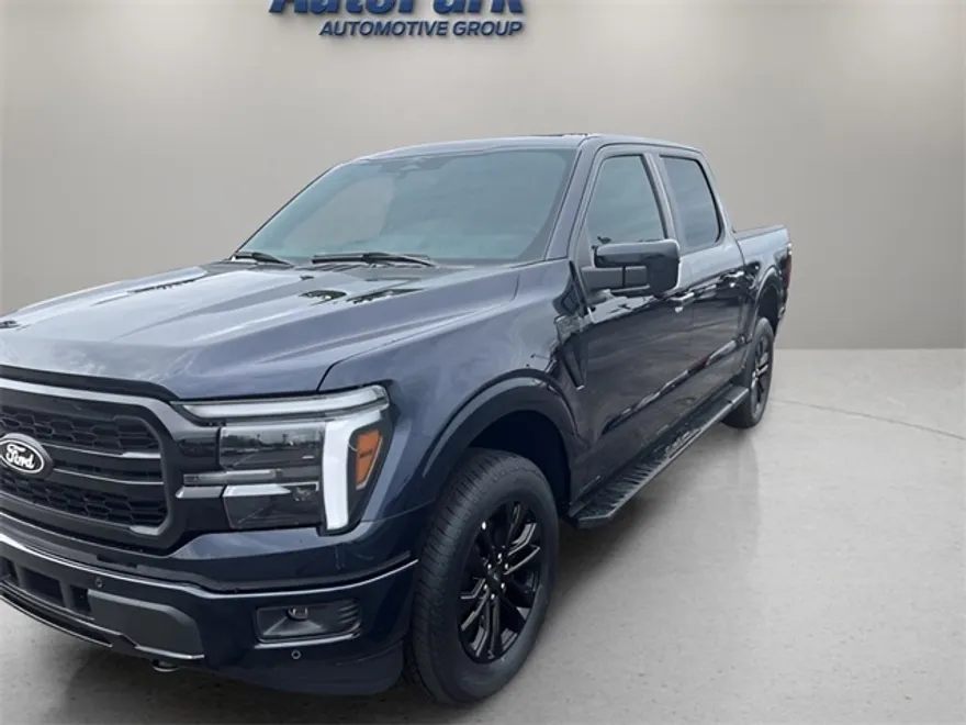 2025 Ford F-150 Lariat photo 1