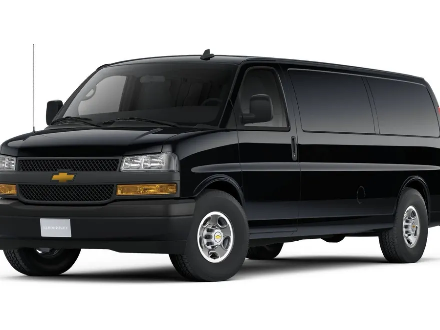 2025 Chevrolet Express Cargo 2500 photo 1