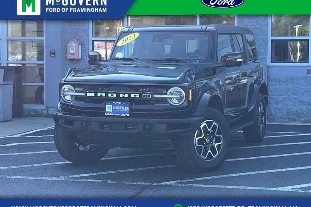 2023 Ford Bronco Outer Banks photo 1