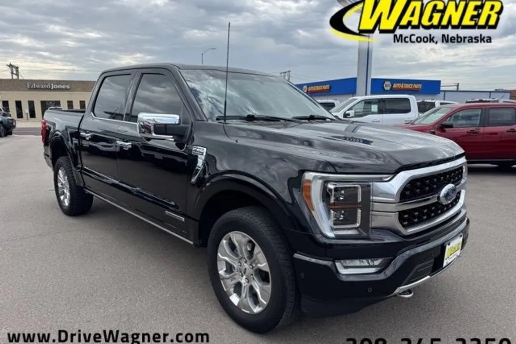 2023 Ford F-150 Platinum photo 1