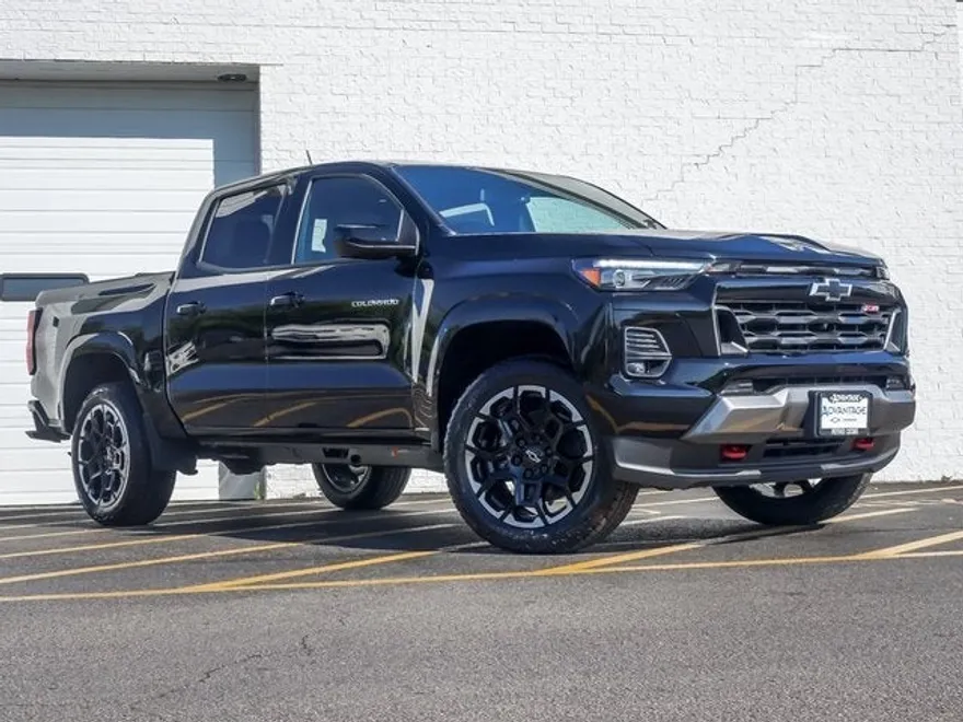 2026 Chevrolet Colorado Z71 photo 1