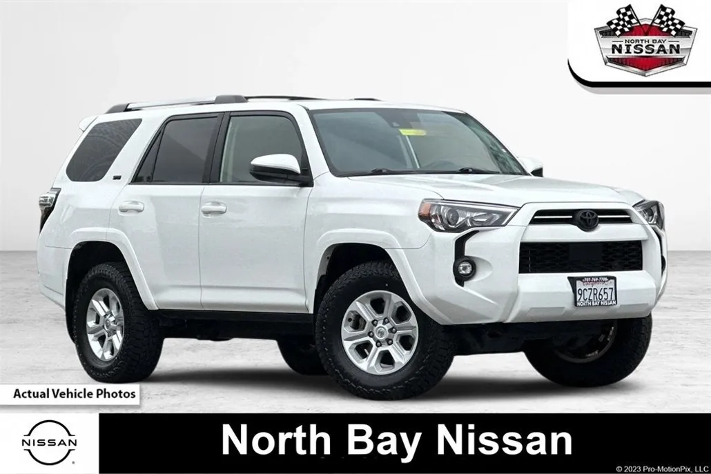 2023 Toyota 4Runner SR5 photo 1