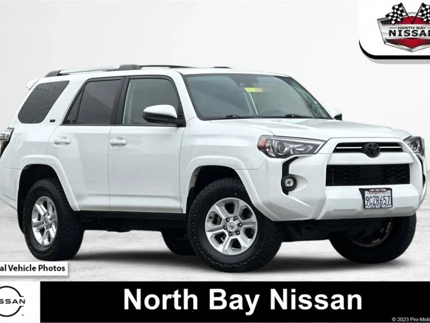 2023 Toyota 4Runner SR5 photo 1