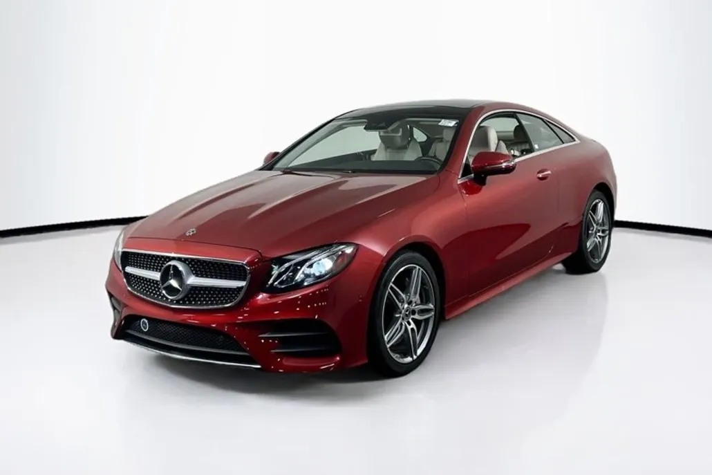2018 Mercedes Benz E photo 1