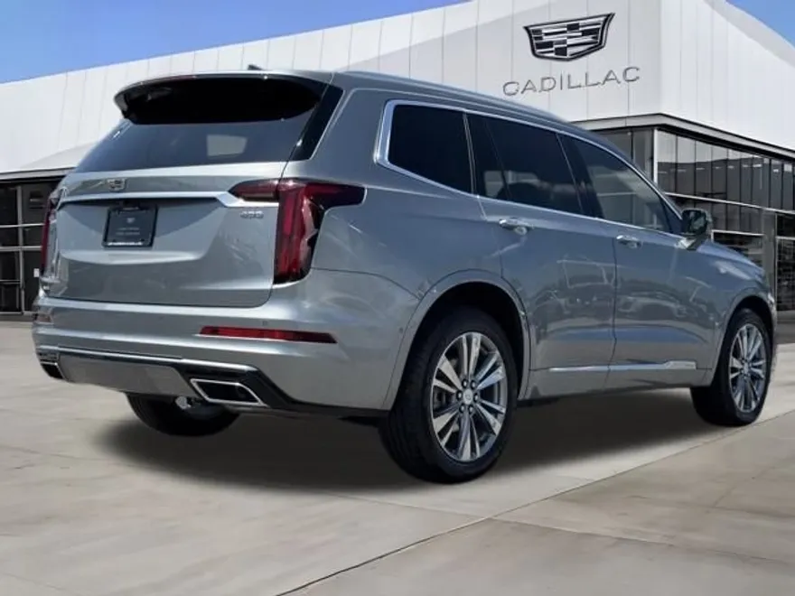 2024 Cadillac XT6 Premium Luxury photo 1