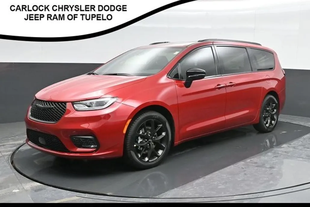 2025 Chrysler Pacifica Limited photo 1