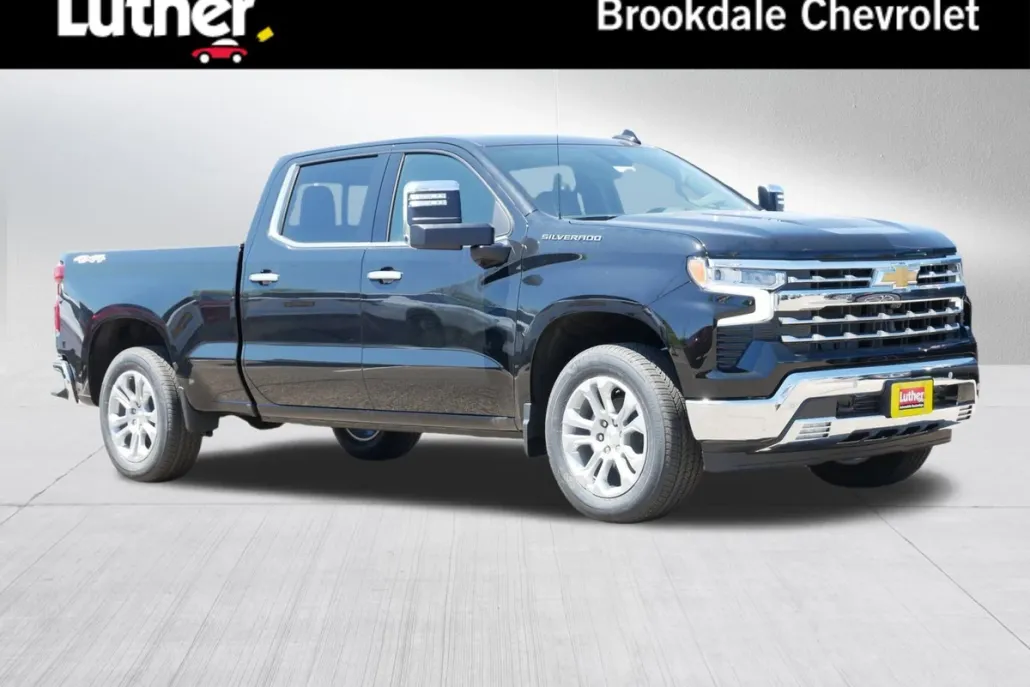 2025 Chevrolet Silverado 1500 LTZ photo 1