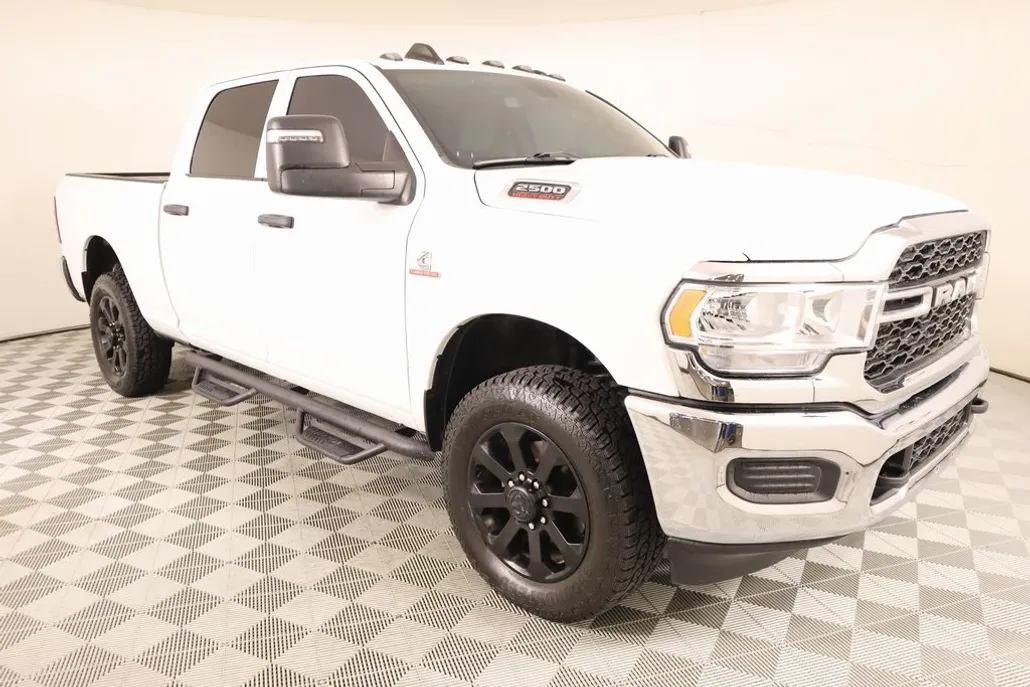 2023 Ram 2500 Tradesman photo 1