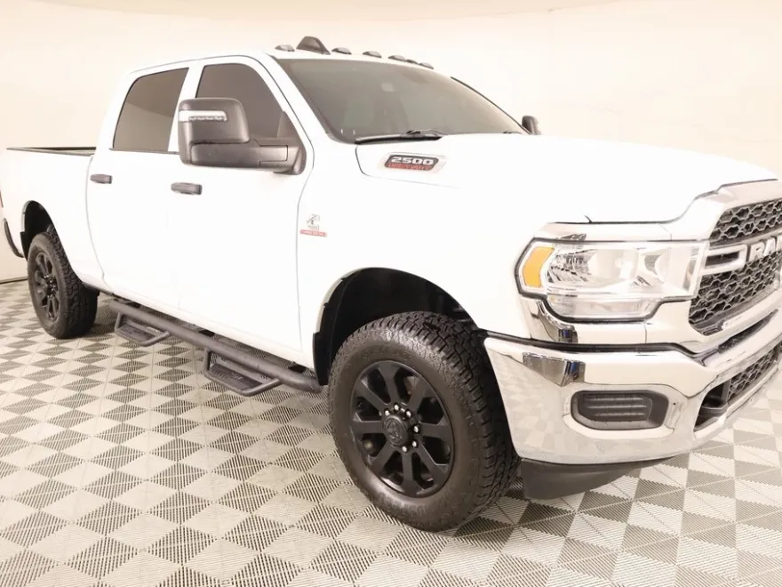 2023 Ram 2500 Tradesman photo 1