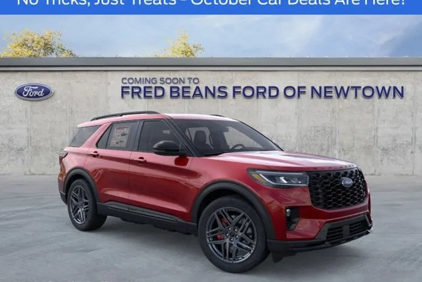 2025 Ford Explorer ST photo 1
