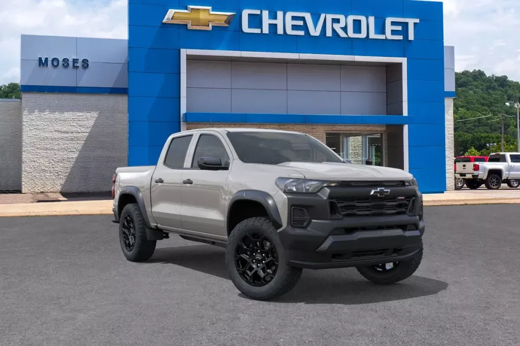 2026 Chevrolet Colorado Trail Boss photo 1