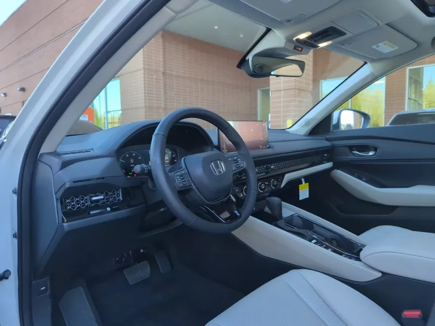 2025 Honda Accord Hybrid EX-L photo 1