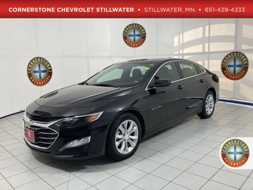 2024 Chevrolet Malibu 1LT photo 1