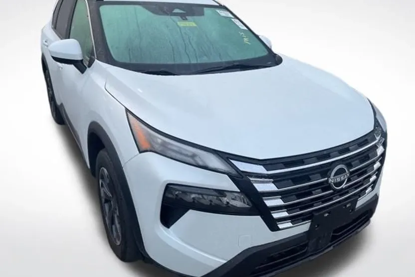 2024 Nissan Rogue SV photo 1