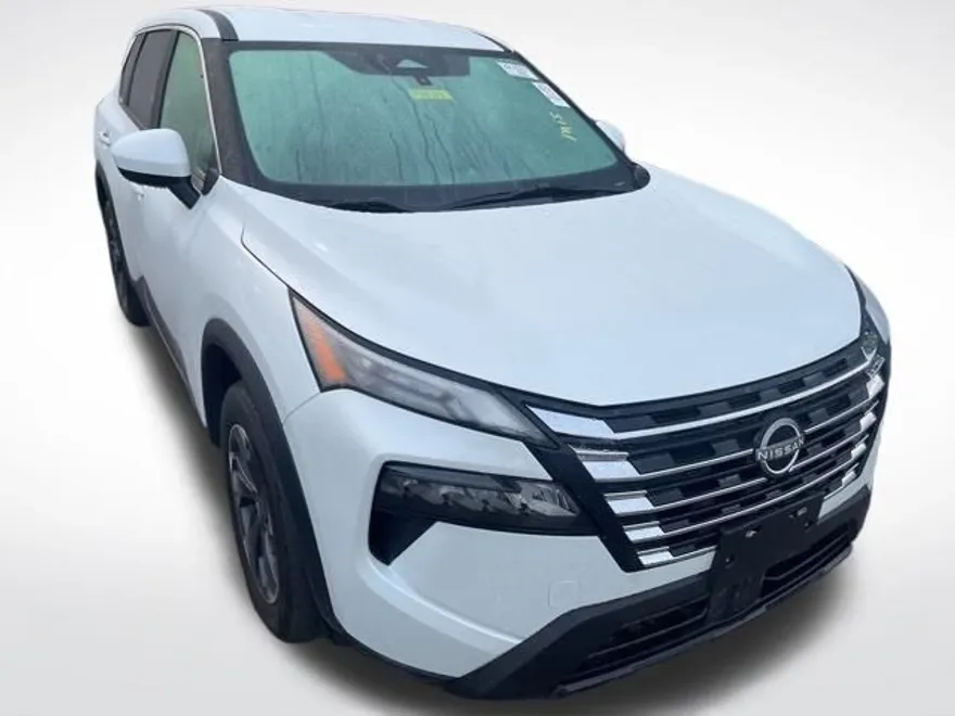 2024 Nissan Rogue SV photo 1
