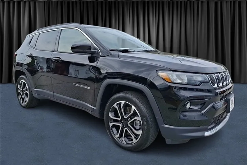 2024 Jeep Compass Limited photo 1