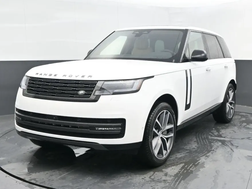 2025 Land Rover Range Rover SE photo 1