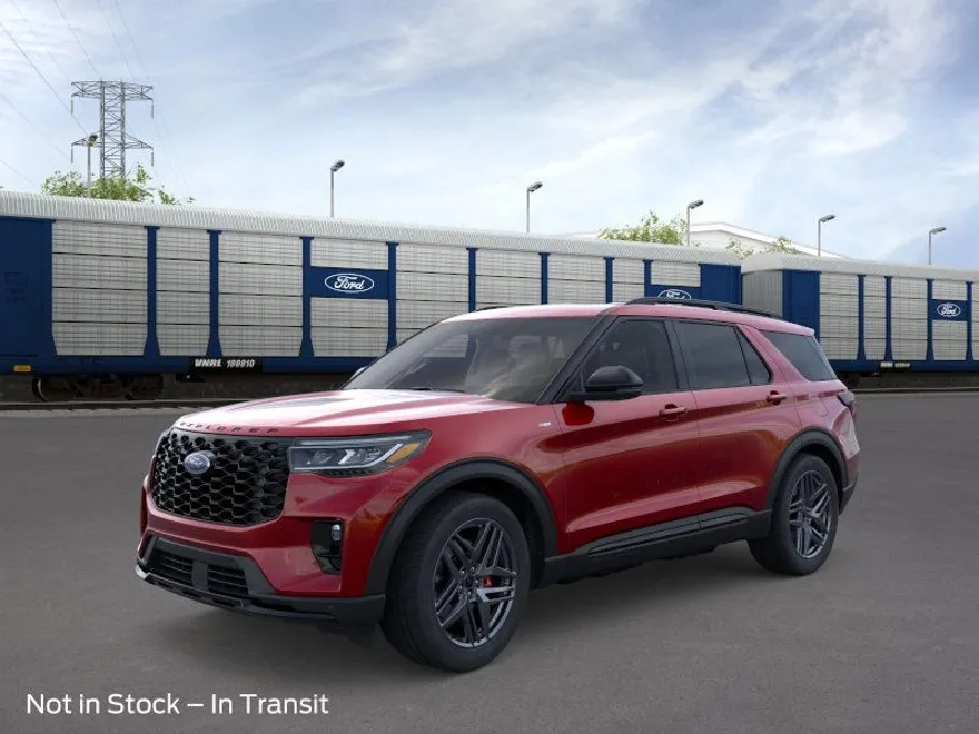 2025 Ford Explorer ST-Line photo 1
