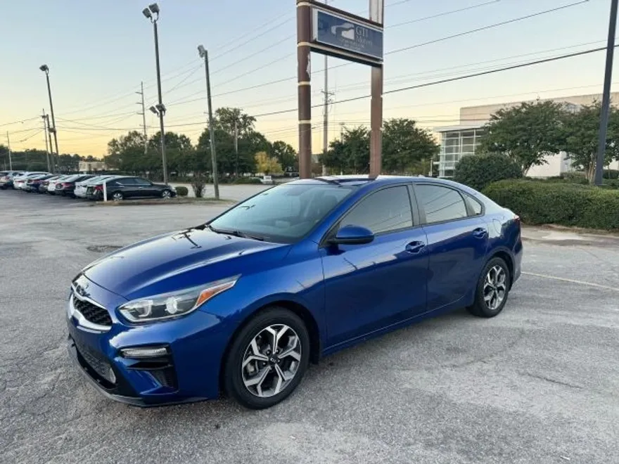2020 Kia Forte FE LXS photo 1
