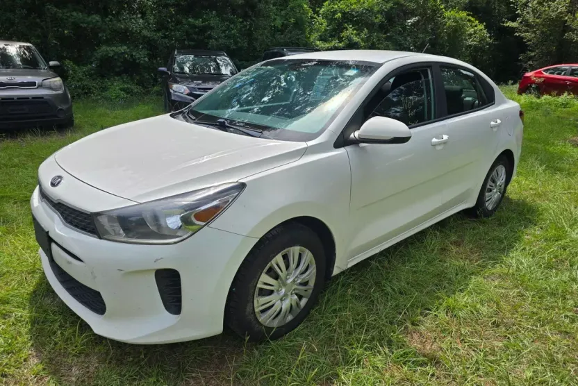 2019 Kia Rio LX S photo 1