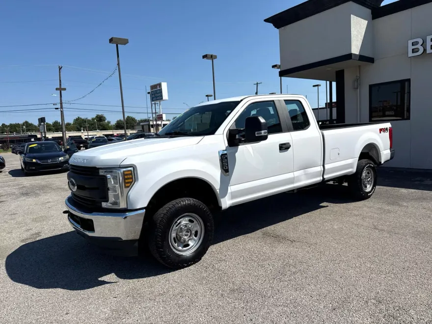 2018 Ford F-250 XLT photo 1