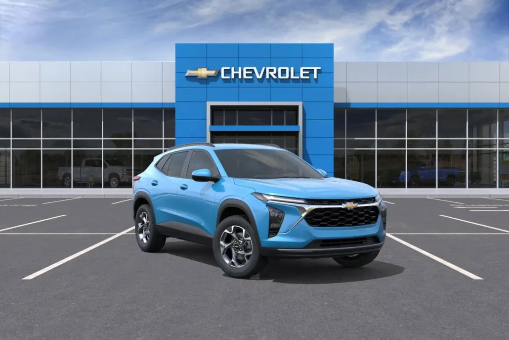 2025 Chevrolet Trax LT photo 1