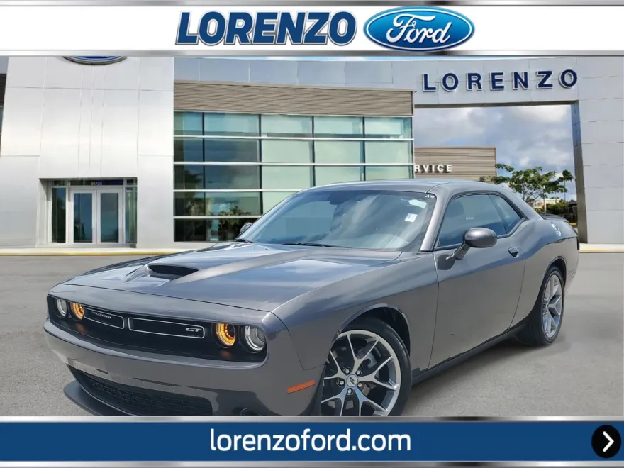 2023 Dodge Challenger GT photo 1