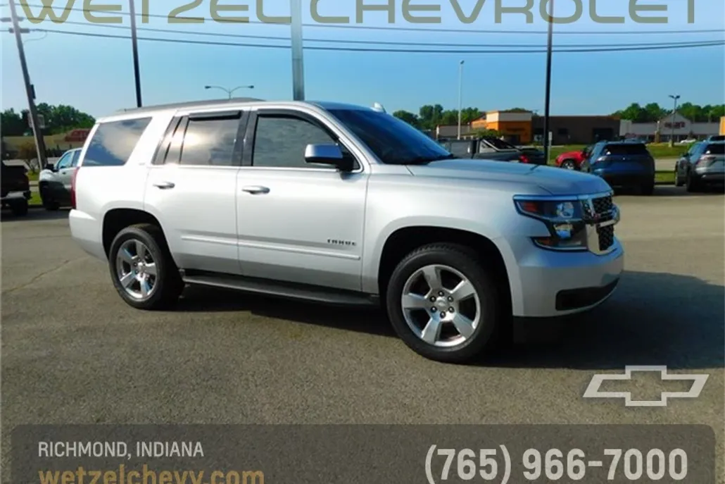 2017 Chevrolet Tahoe LT photo 1