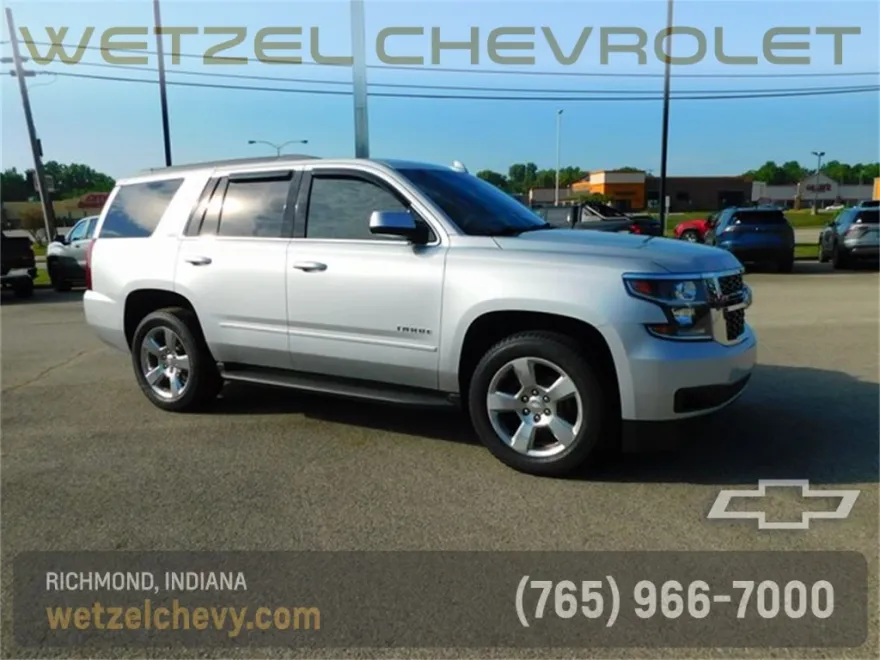 2017 Chevrolet Tahoe LT photo 1