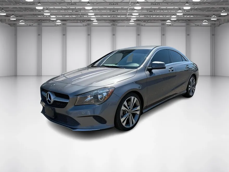 2019 Mercedes Benz CLA 250 4MATIC photo 1