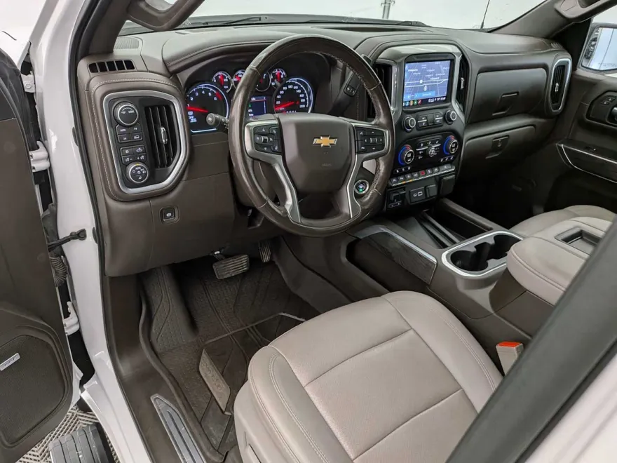 2021 Chevrolet Silverado 1500 LTZ photo 1