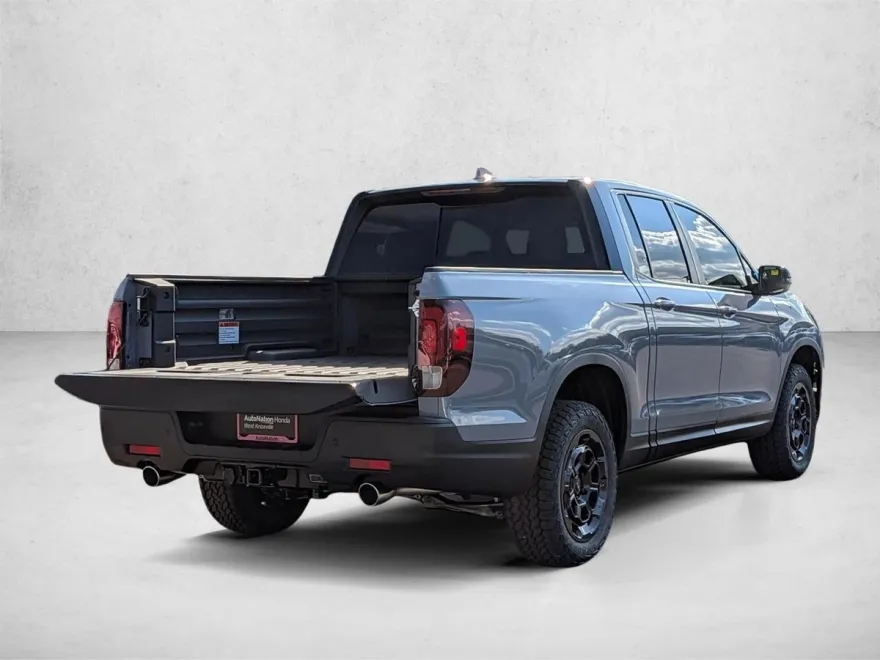 2026 Honda Ridgeline TrailSport photo 1