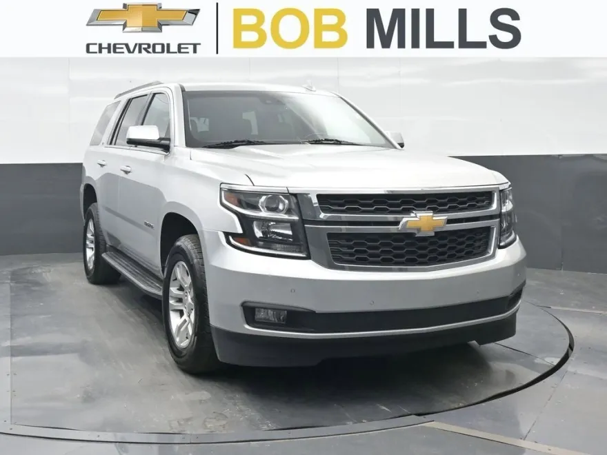 2019 Chevrolet Tahoe LT photo 1