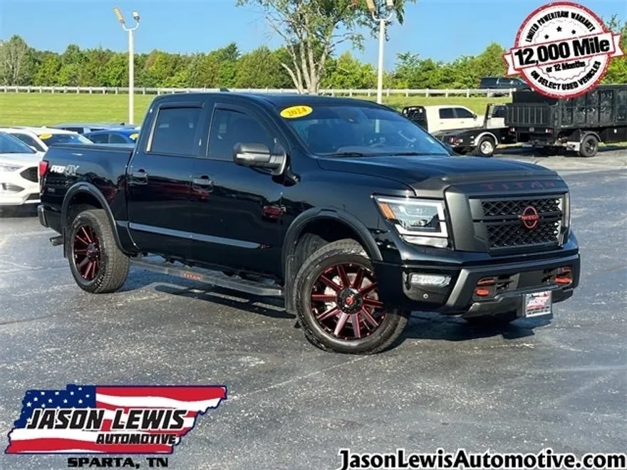 2024 Nissan Titan PRO-4X photo 1