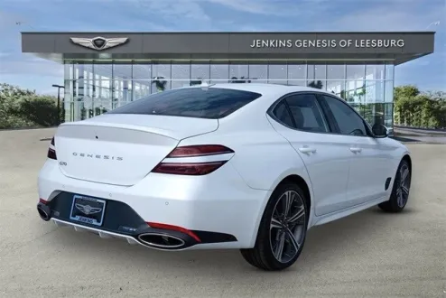 2024 Genesis G70 2.5T photo 3