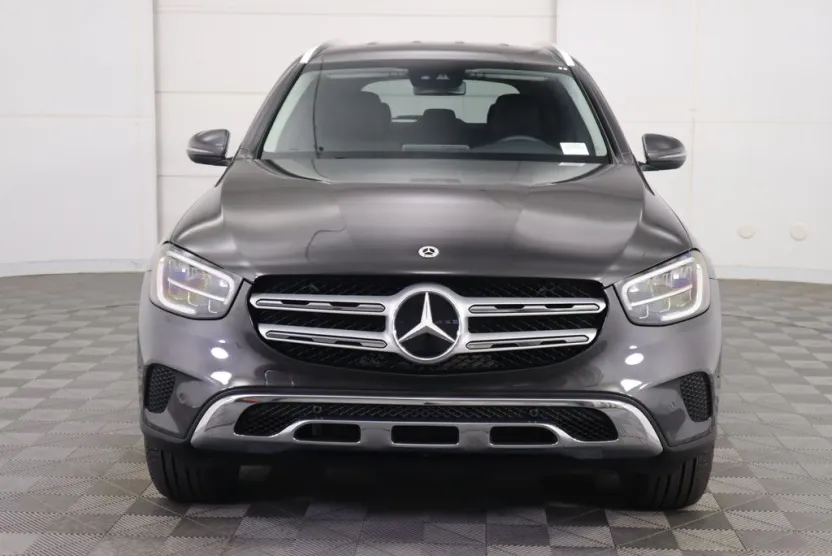 2022 Mercedes Benz GLC 300 photo 1