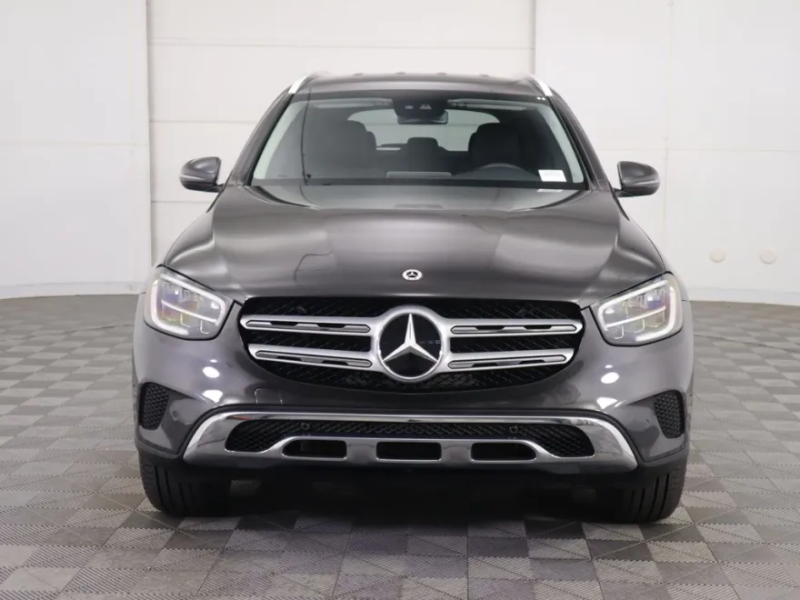 2022 Mercedes Benz GLC 300 photo 1
