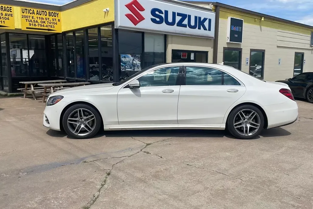 2018 Mercedes Benz S 560 photo 1