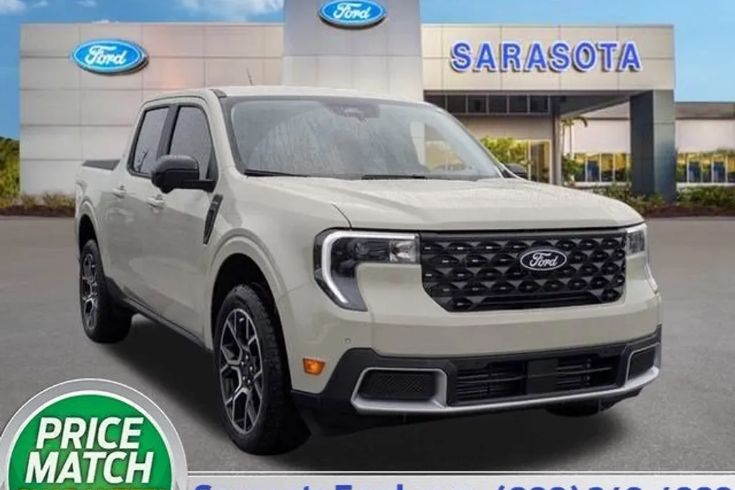 2025 Ford Maverick Lariat photo 1