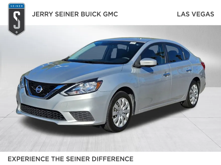 2017 Nissan Sentra SV photo 1