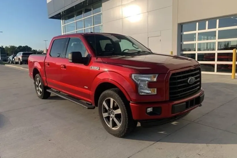 2015 Ford F-150 photo 1