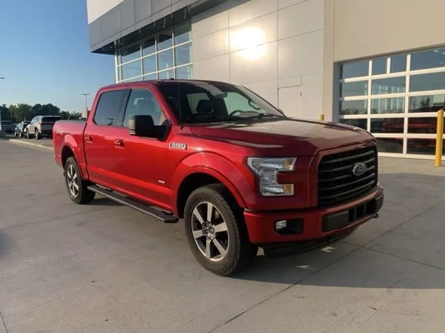 2015 Ford F-150 photo 1