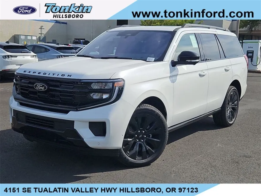 2025 Ford Expedition Platinum photo 1