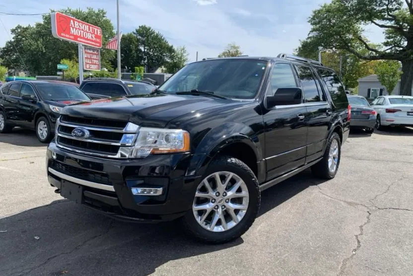 2017 Ford Expedition Limited photo 1