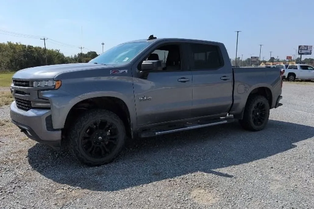 2020 Chevrolet Silverado 1500 RST photo 1