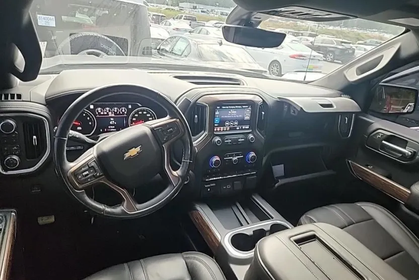 2019 Chevrolet Silverado 1500 High Country photo 1