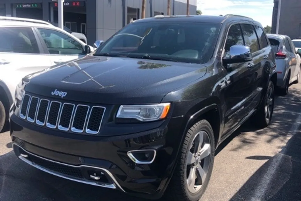2015 Jeep Grand Cherokee Overland photo 1